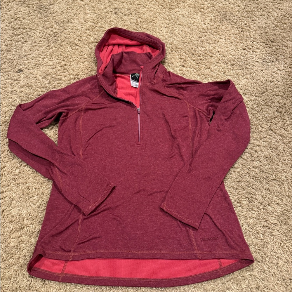 Women’s XL  Capilene Baselayer Hoodie 1/4 zip.